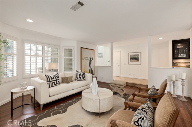 2812 Oak Avenue, Manhattan Beach, California 90266, 4 Bedrooms Bedrooms, ,2 BathroomsBathrooms,Residential,Sold,Oak,SB22058615