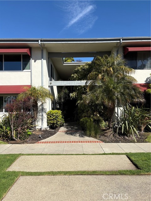 Detail Gallery Image 2 of 24 For 24311 Santa Clara Avenue #1,  Dana Point,  CA 92629 - 2 Beds | 1/1 Baths