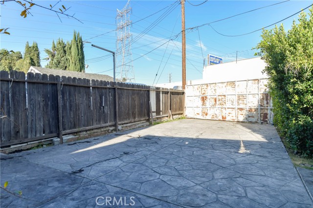 Detail Gallery Image 34 of 36 For 18915 Cantara St, Reseda,  CA 91335 - 3 Beds | 2 Baths