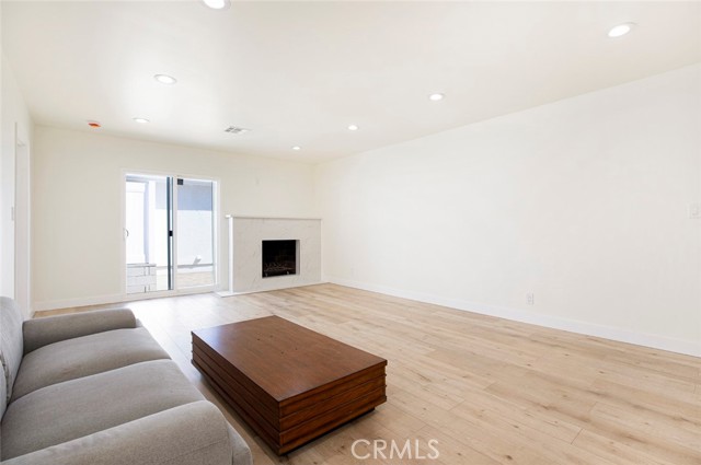 Detail Gallery Image 26 of 35 For 8256 Vantage Ave, North Hollywood,  CA 91605 - 3 Beds | 2 Baths