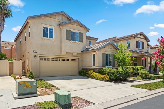 12957 Luna Street, Eastvale CA: https://media.crmls.org/medias/3df796c9-c49a-47ec-92a1-9dd222a297b0.jpg