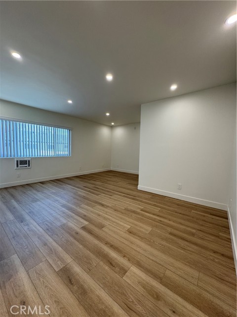 15211 S Raymond Avenue, Gardena CA: https://media.crmls.org/medias/3df9245a-0f27-4a21-95b8-7924ba2fa089.jpg