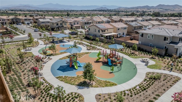 Detail Gallery Image 25 of 31 For 8346 Woodrose St, Jurupa Valley,  CA 92509 - 3 Beds | 2/1 Baths