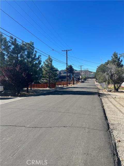 177 Sunset Lane, Big Bear CA: https://media.crmls.org/medias/3dfa2ec5-8ca7-44bc-9049-60956311880c.jpg