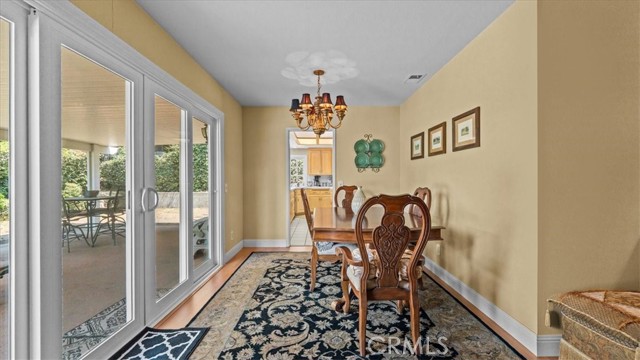 Detail Gallery Image 8 of 30 For 1667 Lakewood Ave, Upland,  CA 91784 - 3 Beds | 2 Baths
