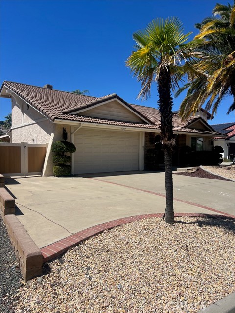 Details for 21903 Strawberry, Canyon Lake, CA 92587