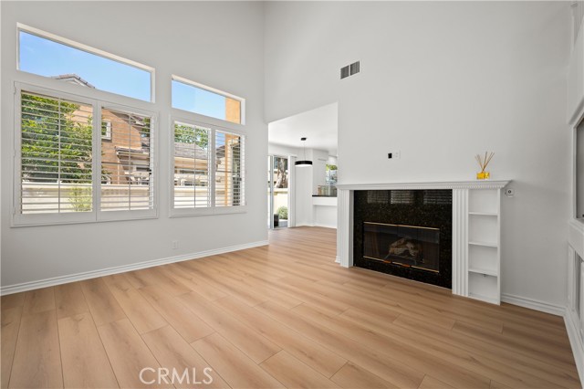 17 Calvados, Newport Coast CA: https://media.crmls.org/medias/3dfaa7b0-6edd-44a3-b2a1-10a679a96874.jpg