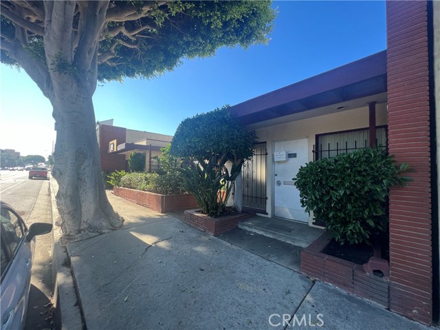7121 W Manchester Avenue, Los Angeles, CA, 90045 7121 W Manchester Avenue, Los Angeles, CA, 90045