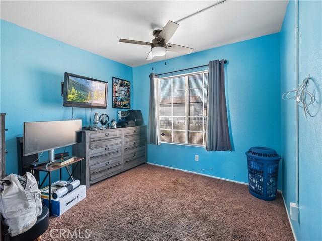9919 Payne Court, Adelanto CA: https://media.crmls.org/medias/3dfb3d04-e552-4389-b78c-62f7af222911.jpg