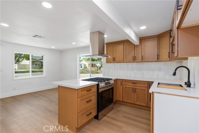 Detail Gallery Image 7 of 21 For 260 Olive, Claremont,  CA 91711 - 3 Beds | 2 Baths