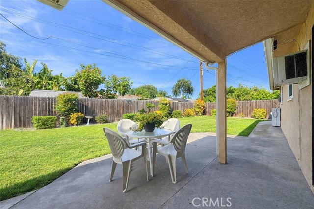 Detail Gallery Image 12 of 19 For 605 Juniper Ave, Fullerton,  CA 92833 - 4 Beds | 2 Baths