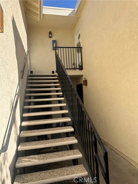 Detail Gallery Image 18 of 20 For 1045 E 3rd #4,  Long Beach,  CA 90802 - 2 Beds | 2 Baths