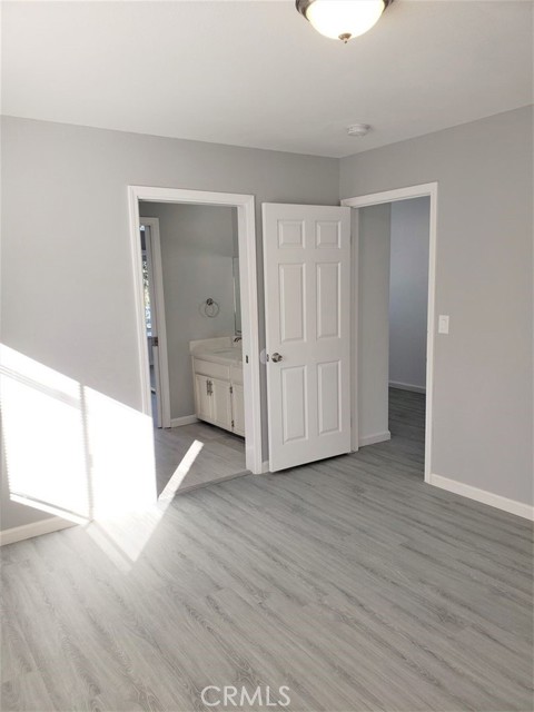 2506 e 6TH Street, Long Beach CA: https://media.crmls.org/medias/3dfc7449-ea99-419b-be4a-a6bbbbf53321.jpg