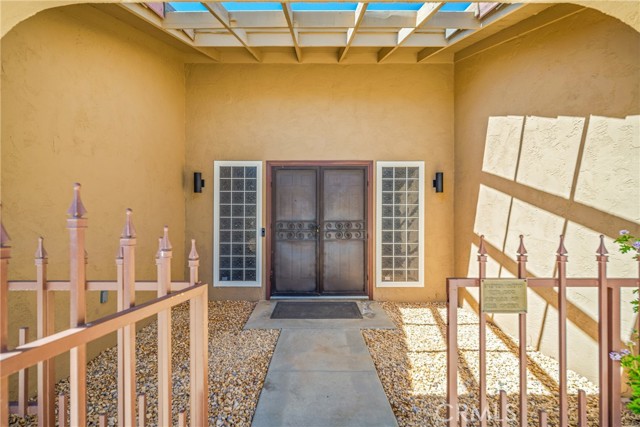Detail Gallery Image 4 of 37 For 39713 Makin Ave, Palmdale,  CA 93551 - 3 Beds | 2 Baths