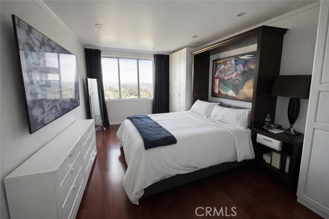 Detail Gallery Image 10 of 11 For 865 Comstock 16a,  Los Angeles,  CA 90024 - 2 Beds | 2 Baths