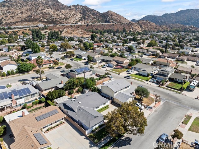 Detail Gallery Image 40 of 41 For 2218 Jonesboro Ave, Simi Valley,  CA 93063 - 4 Beds | 2/1 Baths