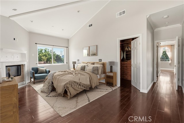 Detail Gallery Image 36 of 66 For 406 N Fairview, Burbank,  CA 91505 - 5 Beds | 4/1 Baths