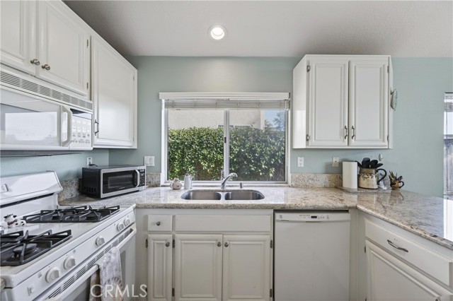 Detail Gallery Image 12 of 37 For 24003 Whistling Swan, Murrieta,  CA 92562 - 3 Beds | 2 Baths