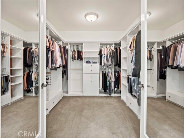 25679 Smoketree Lane, Valencia CA: https://media.crmls.org/medias/3dfeb8da-d12c-43f5-9de0-f0372dab0a66.jpg