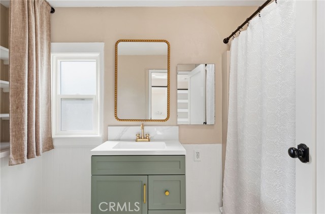 Detail Gallery Image 15 of 22 For 3756 Locust, Riverside,  CA 92501 - 2 Beds | 1 Baths