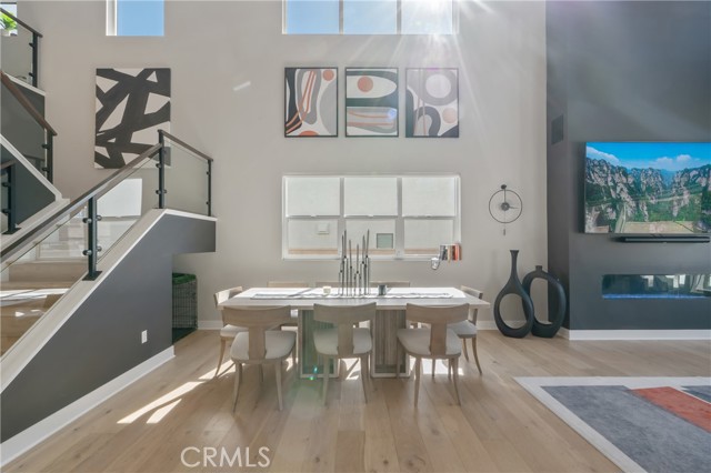 Detail Gallery Image 8 of 30 For 20531 W Overlook Ct, Porter Ranch,  CA 91326 - 5 Beds | 4/1 Baths