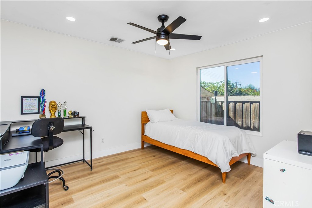 MLS #IG25275114 image #17