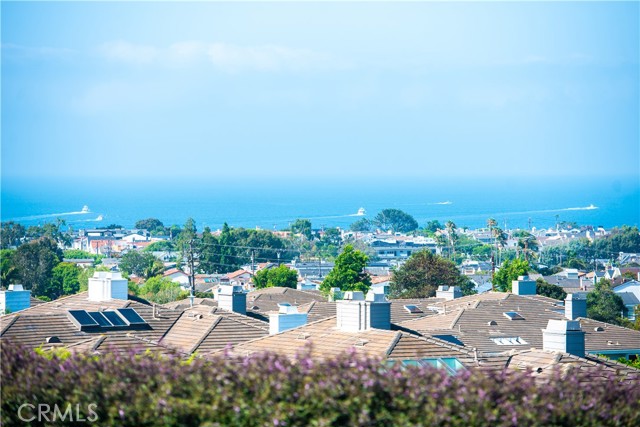 Detail Gallery Image 28 of 33 For 11 Skysail Dr, Corona Del Mar,  CA 92625 - 2 Beds | 2/1 Baths