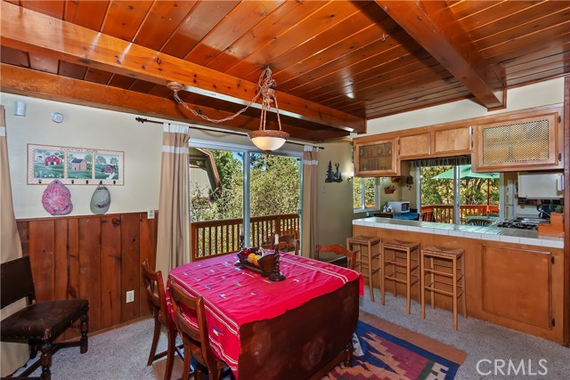 Detail Gallery Image 11 of 28 For 830 Villa Grove Ave, Big Bear Lake,  CA 92315 - 2 Beds | 1 Baths