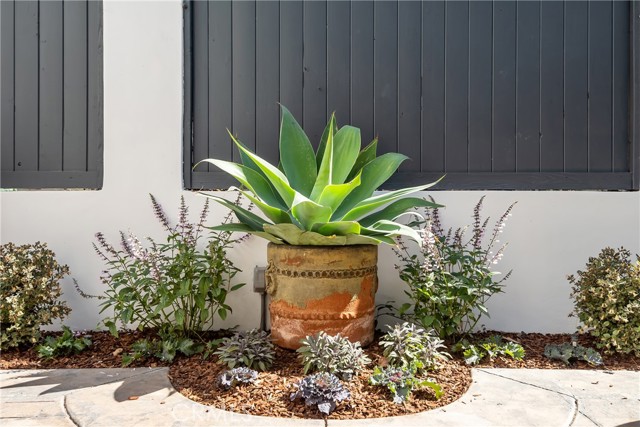 561 33rd Street, Manhattan Beach, California 90266, 5 Bedrooms Bedrooms, ,5 BathroomsBathrooms,Residential,Sold,33rd,SB21226238