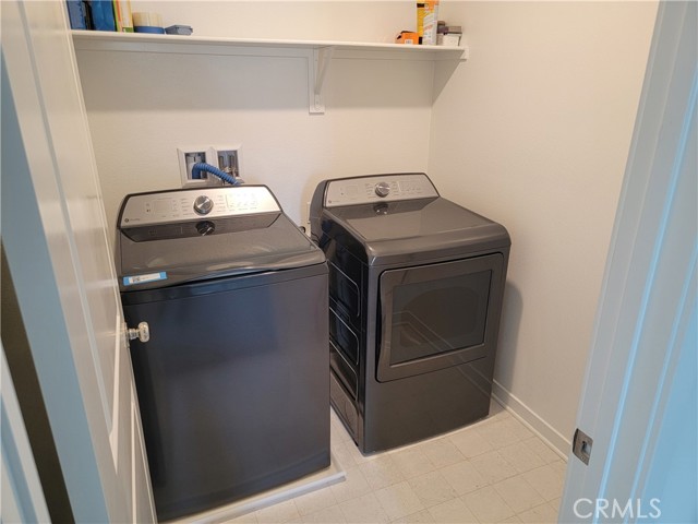Detail Gallery Image 21 of 22 For 1940 N Bloom Dr, Compton,  CA 90222 - 3 Beds | 2/1 Baths
