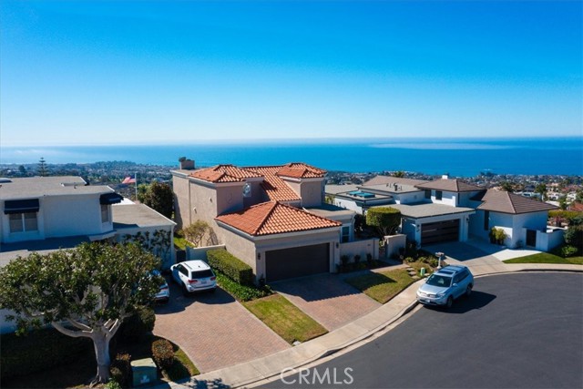507 Via Florida, San Clemente CA: https://media.crmls.org/medias/3e044737-837d-4e10-b8db-96a7fefd1951.jpg
