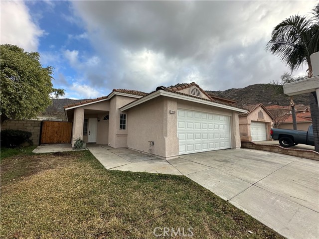 11443 Citrus Glen Lane, Fontana, California 92337, 3 Bedrooms Bedrooms, ,2 BathroomsBathrooms,Single Family Residence,For Sale,Citrus Glen,CV25030474