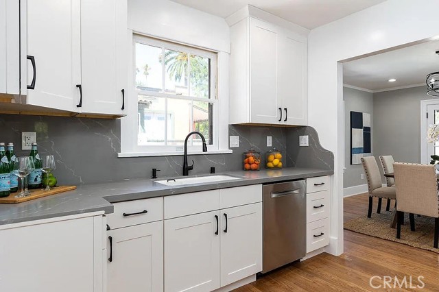 Detail Gallery Image 14 of 30 For 977 N Hill Ave, Pasadena,  CA 91104 - 3 Beds | 2 Baths