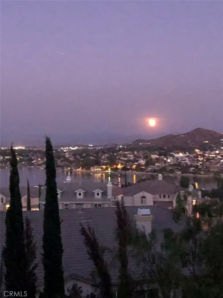 https://media.crmls.org/medias/3e04f0c9-878d-4ca4-887c-bcf41fed30fb.jpg?preset=X-Large