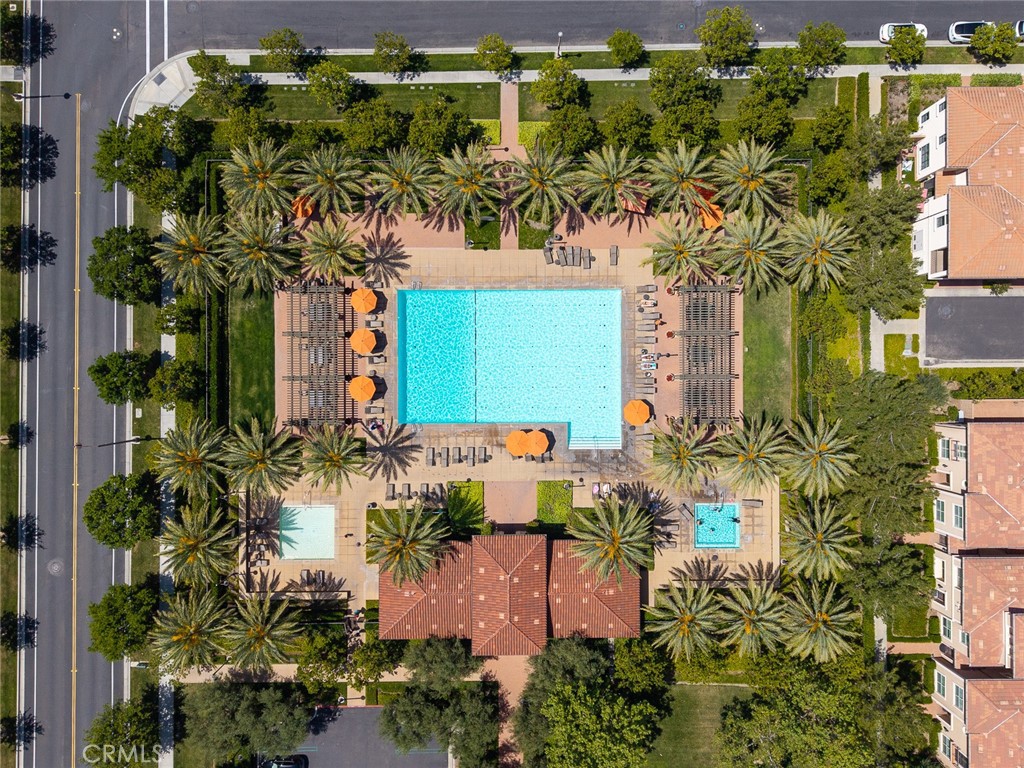 https://media.crmls.org/medias/3e05901c-1b6b-45f5-bc1e-c02a97a842fb.jpg?preset=X-Large