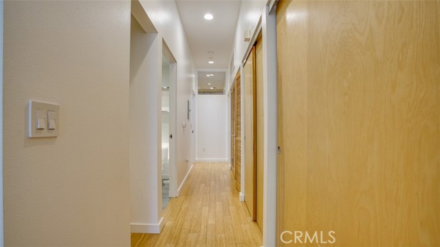 Detail Gallery Image 26 of 55 For 4705 Whitsett #106,  Studio City,  CA 91604 - 2 Beds | 2 Baths