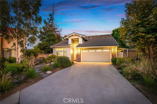 20516 Germain Street, Chatsworth CA: https://media.crmls.org/medias/3e071c17-3350-4186-95d9-927964fd300f.jpg
