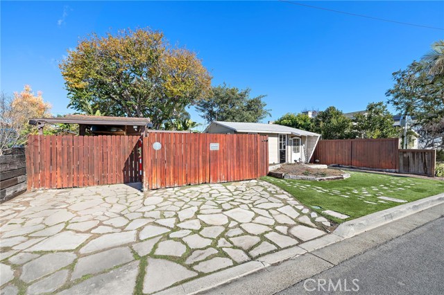 Detail Gallery Image 36 of 48 For 268 & 270 Walnut St, Costa Mesa,  CA 92627 - 3 Beds | 2/1 Baths