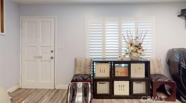 Detail Gallery Image 2 of 38 For 740 N Fairhaven, Anaheim,  CA 92801 - 2 Beds | 1/1 Baths