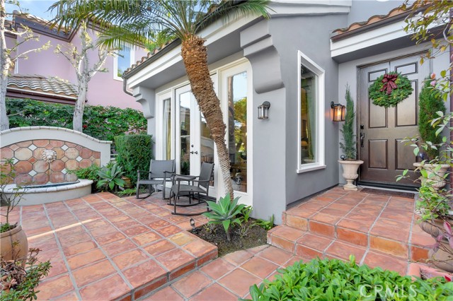 Detail Gallery Image 5 of 63 For 6392 Doral Dr, Huntington Beach,  CA 92648 - 3 Beds | 3/1 Baths