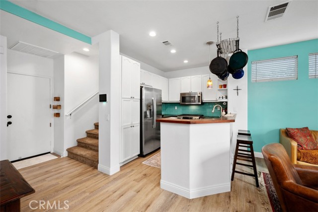 Image 15 of 33 For 134 Las Flores