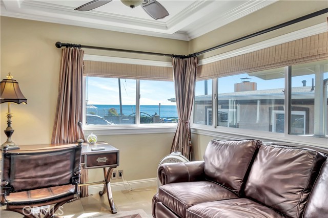 150 Cress Street, Laguna Beach CA: https://media.crmls.org/medias/3e097323-22bd-4fca-8983-0635ea52871e.jpg
