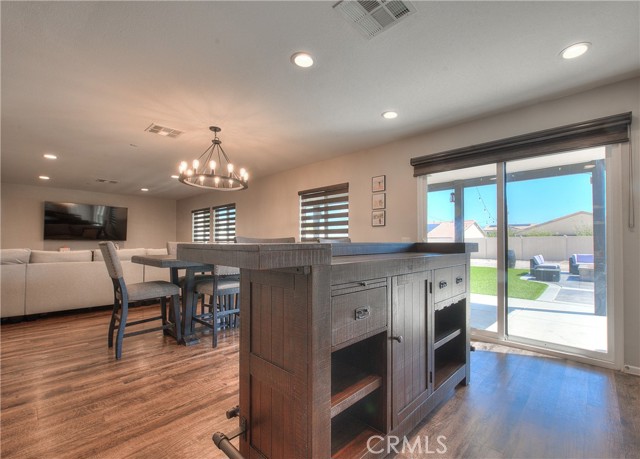 29428 Bamboo Court, Winchester CA: https://media.crmls.org/medias/3e0a4c5e-afff-4450-bd2f-628e5de15450.jpg