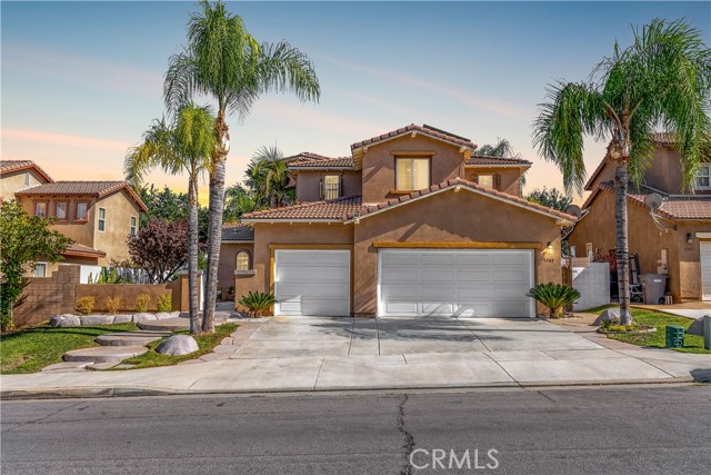 Detail Gallery Image 2 of 46 For 3741 Tower, Perris,  CA 92570 - 4 Beds | 2/1 Baths