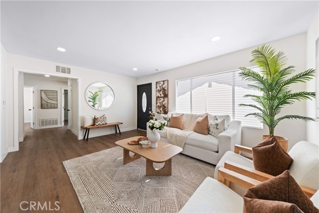 4 Bed Home for Sale in Palmdale, California