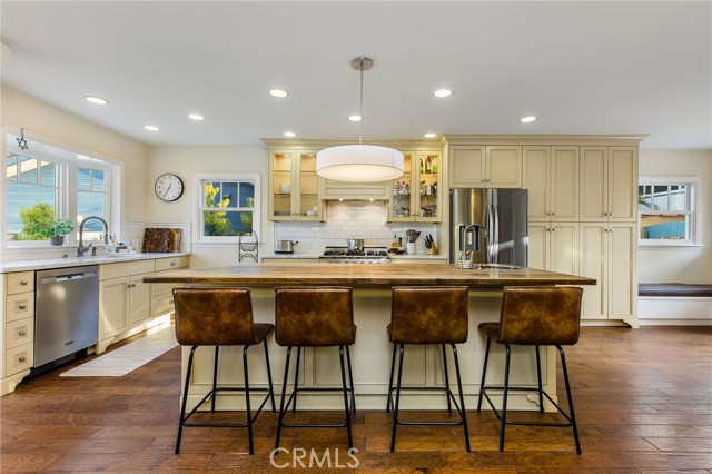 Detail Gallery Image 9 of 44 For 209 Ximeno Ave, Long Beach,  CA 90803 - 3 Beds | 2 Baths