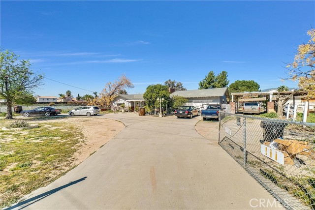 1165 W Olive Street, Colton, California 92324, ,Commercial Sale,For Sale,1165 W Olive Street,CRCV23025477