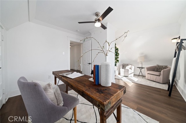 Detail Gallery Image 20 of 32 For 1148 Chestnut Ave, Long Beach,  CA 90813 - 4 Beds | 2 Baths