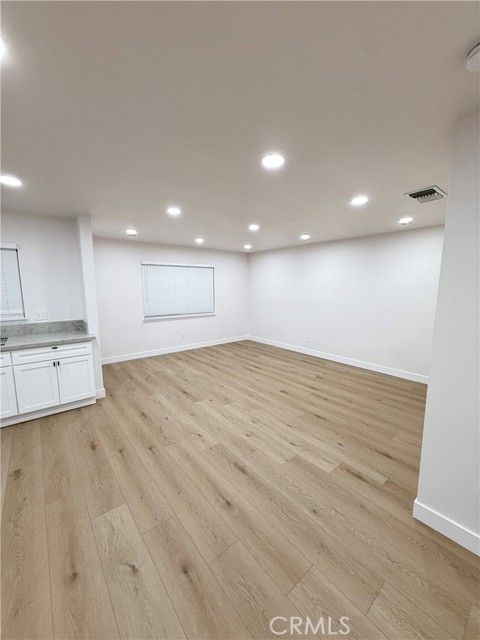 Detail Gallery Image 4 of 21 For 2837 7th, Rialto,  CA 92376 - 4 Beds | 2 Baths