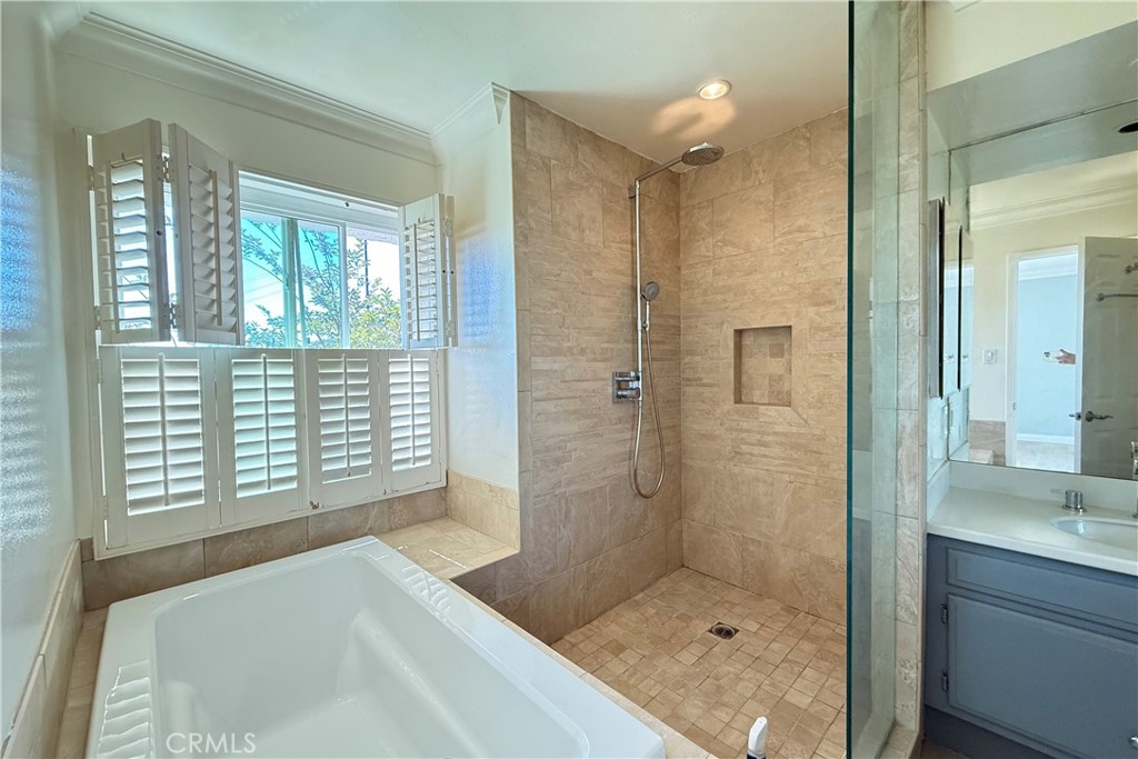 MLS #PV25178890 image #10